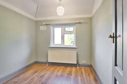 Browning Avenue, Worcester Park, Image 13
