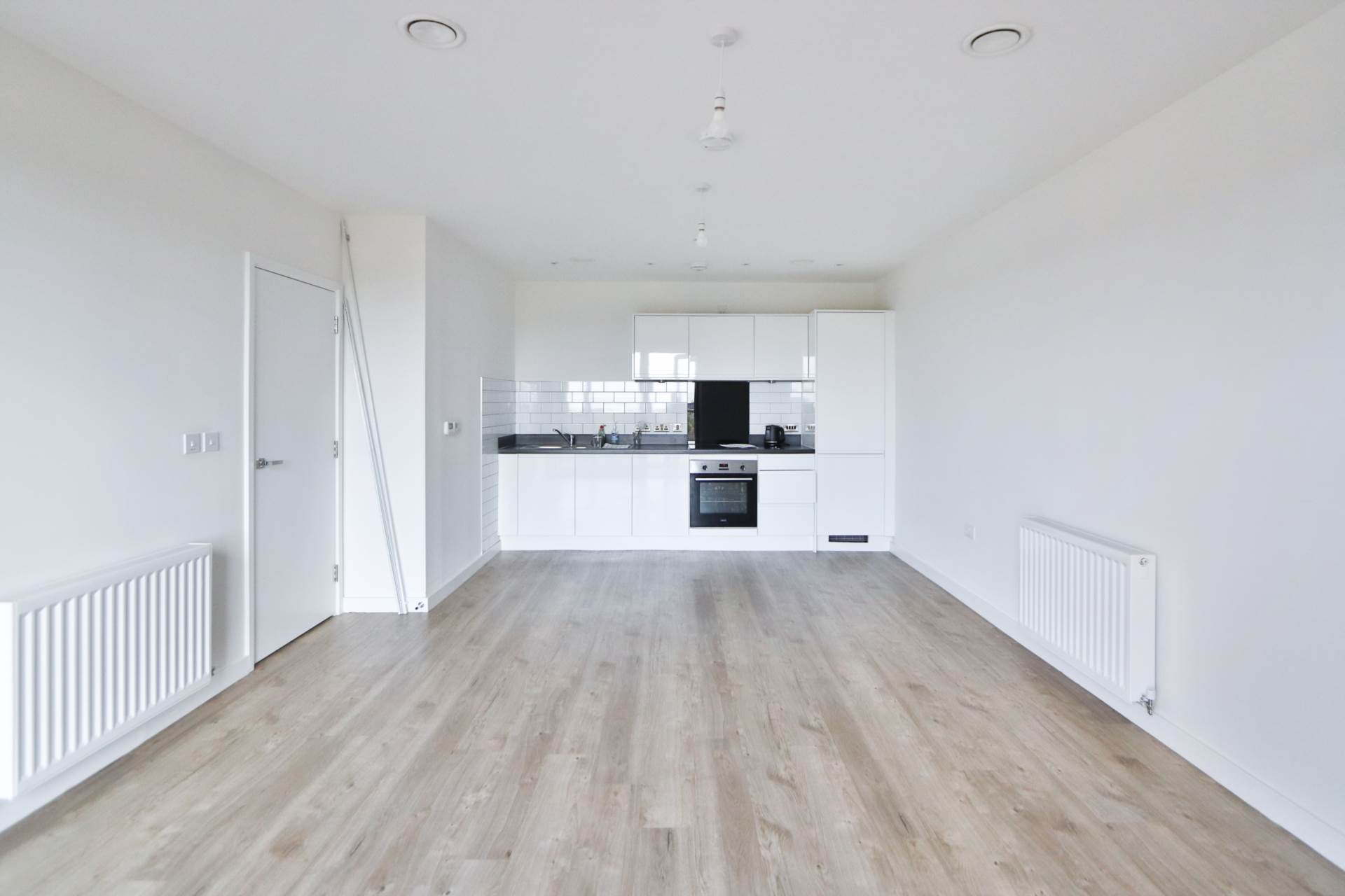 Powdermill Close, New Malden, Image 10