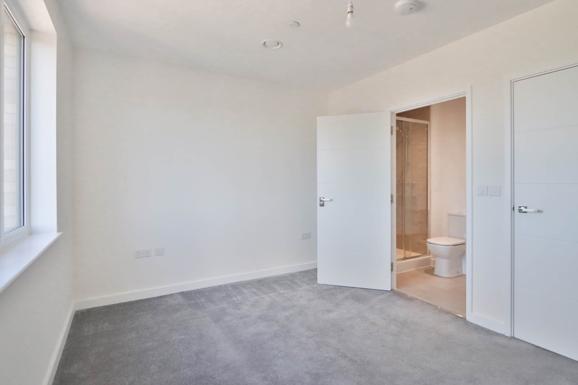 Powdermill Close, New Malden, Image 6
