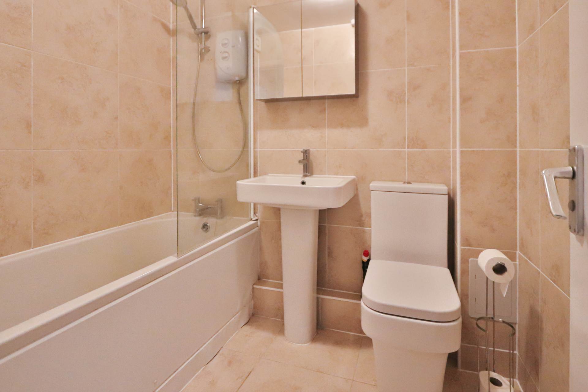 Onyx House, Worcester Park, Image 5