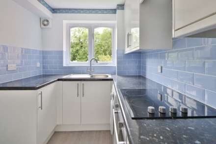 Onyx House, Worcester Park, Image 4