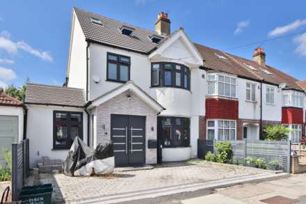 Byron Avenue, New Malden