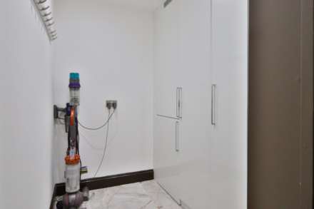 Byron Avenue, New Malden, Image 22