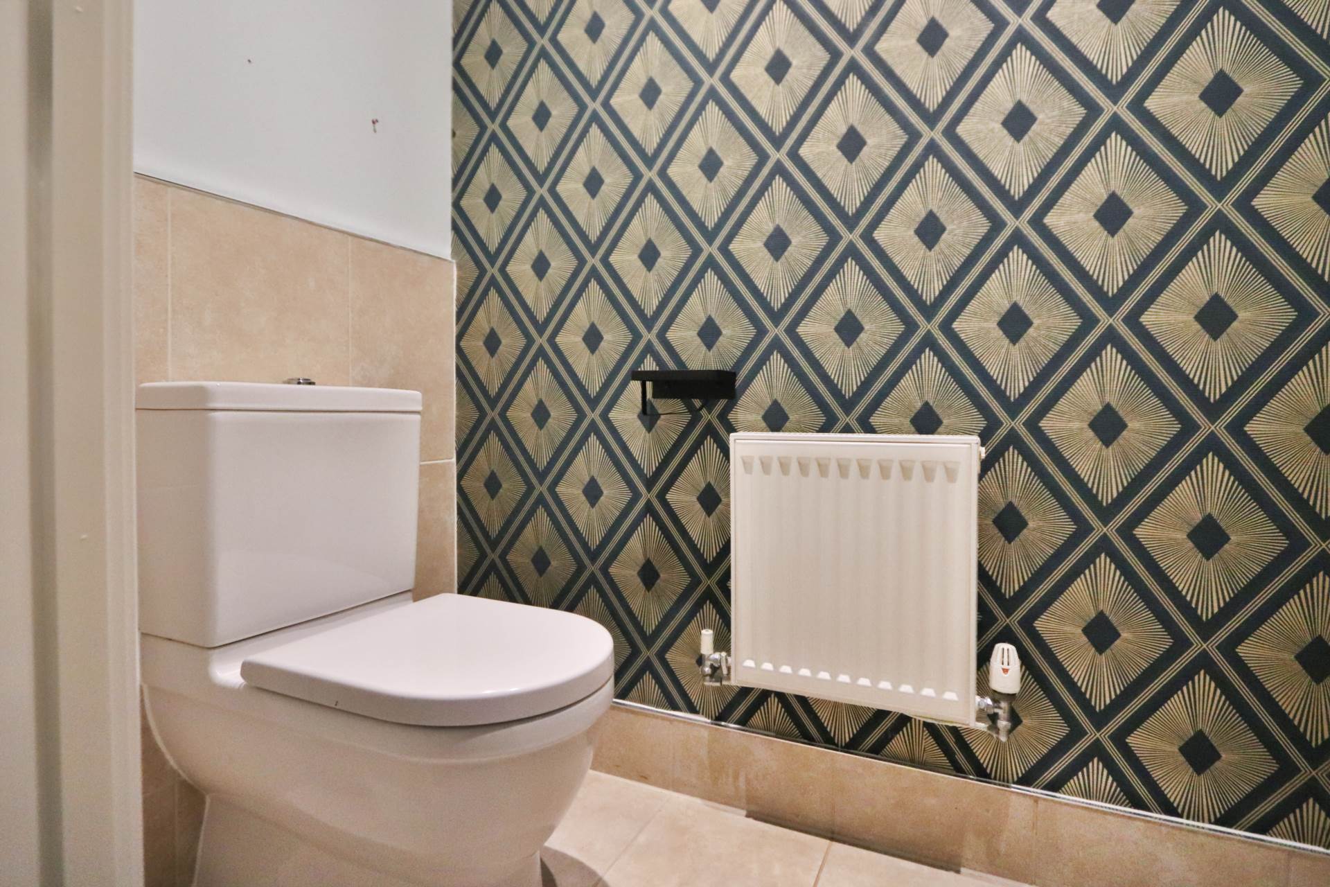 Heatherlea Grove, Worcester Park, Image 6