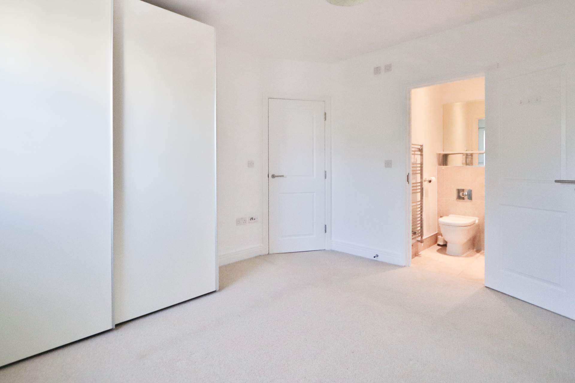 Heatherlea Grove, Worcester Park, Image 9