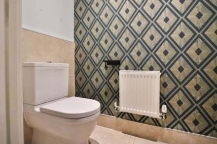 Heatherlea Grove, Worcester Park, Image 6