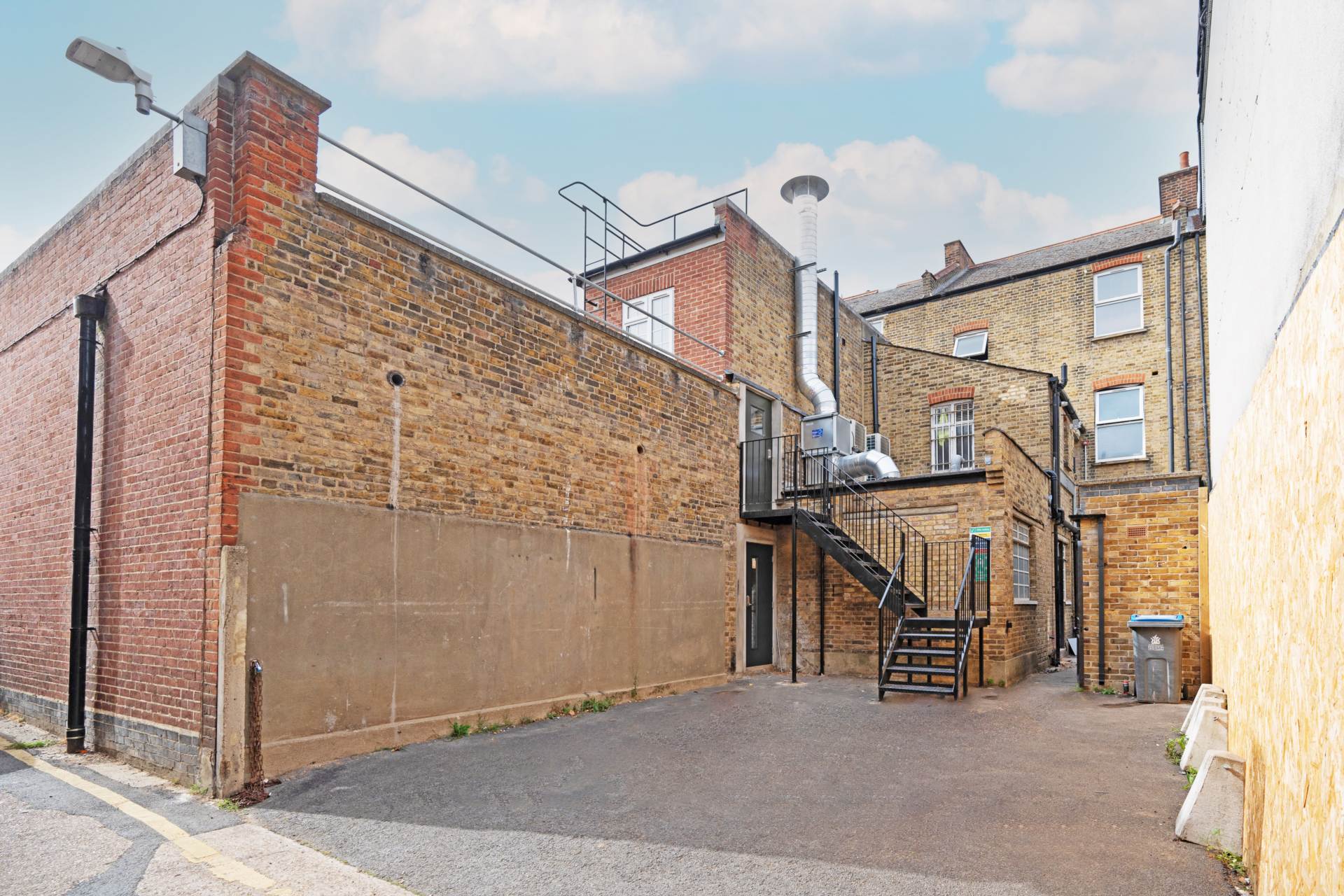 High Street, New Malden, Image 5