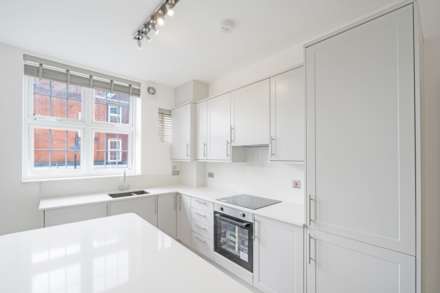 High Street, New Malden, Image 3