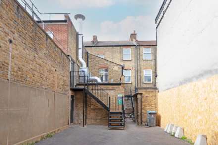 High Street, New Malden, Image 6