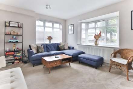 Myrtle Grove, New Malden, Image 2