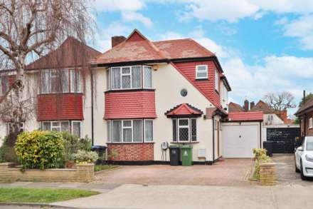 Lawrence Avenue, New Malden, Image 1