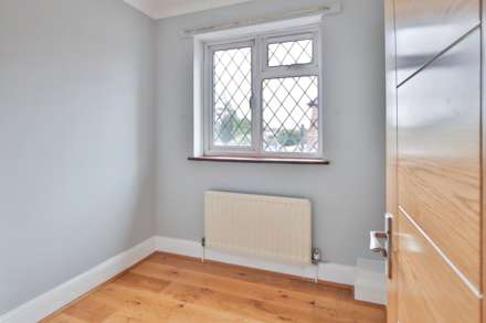 Lawrence Avenue, New Malden, Image 13