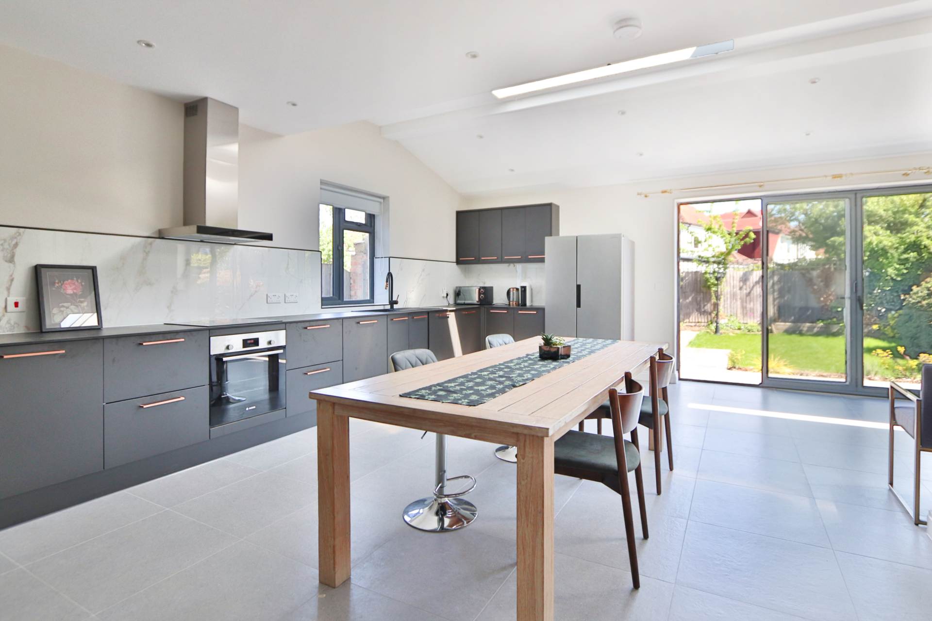 South Lane, New Malden, Image 4