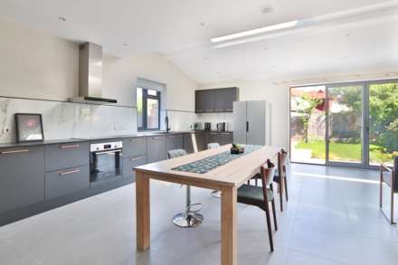 South Lane, New Malden, Image 4
