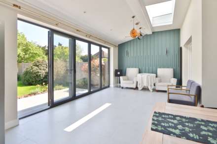 South Lane, New Malden, Image 9