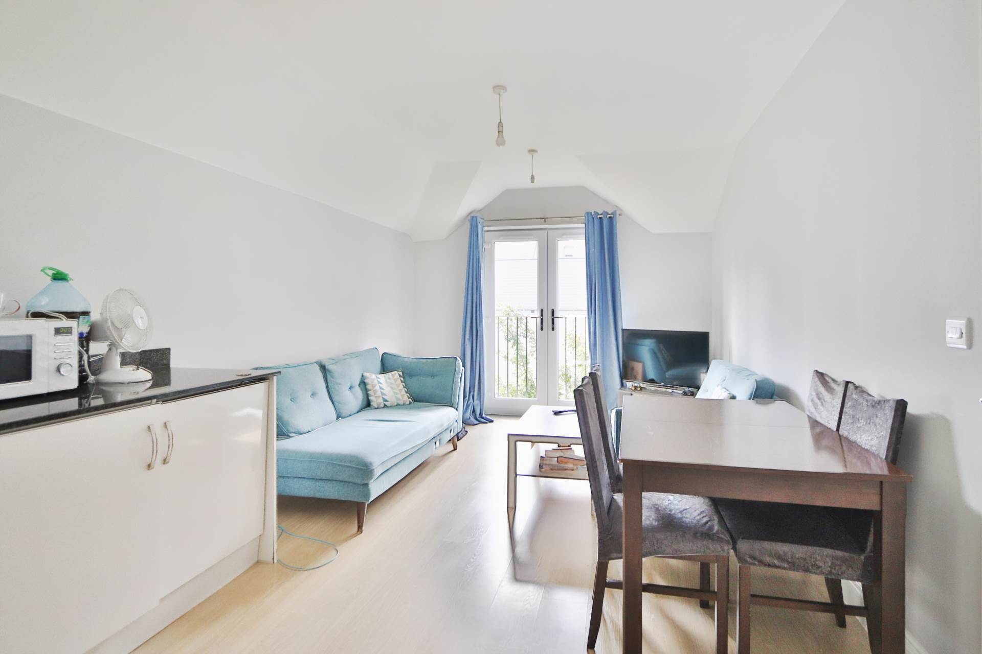 Alric Avenue, New Malden, Image 3