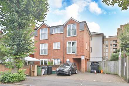 Property For Rent Alric Avenue, New Malden