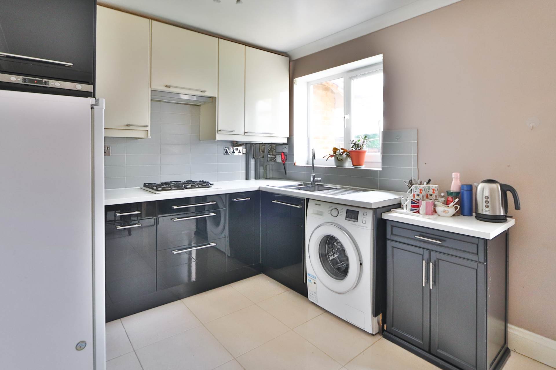 Kingston Road, New Malden, Image 4