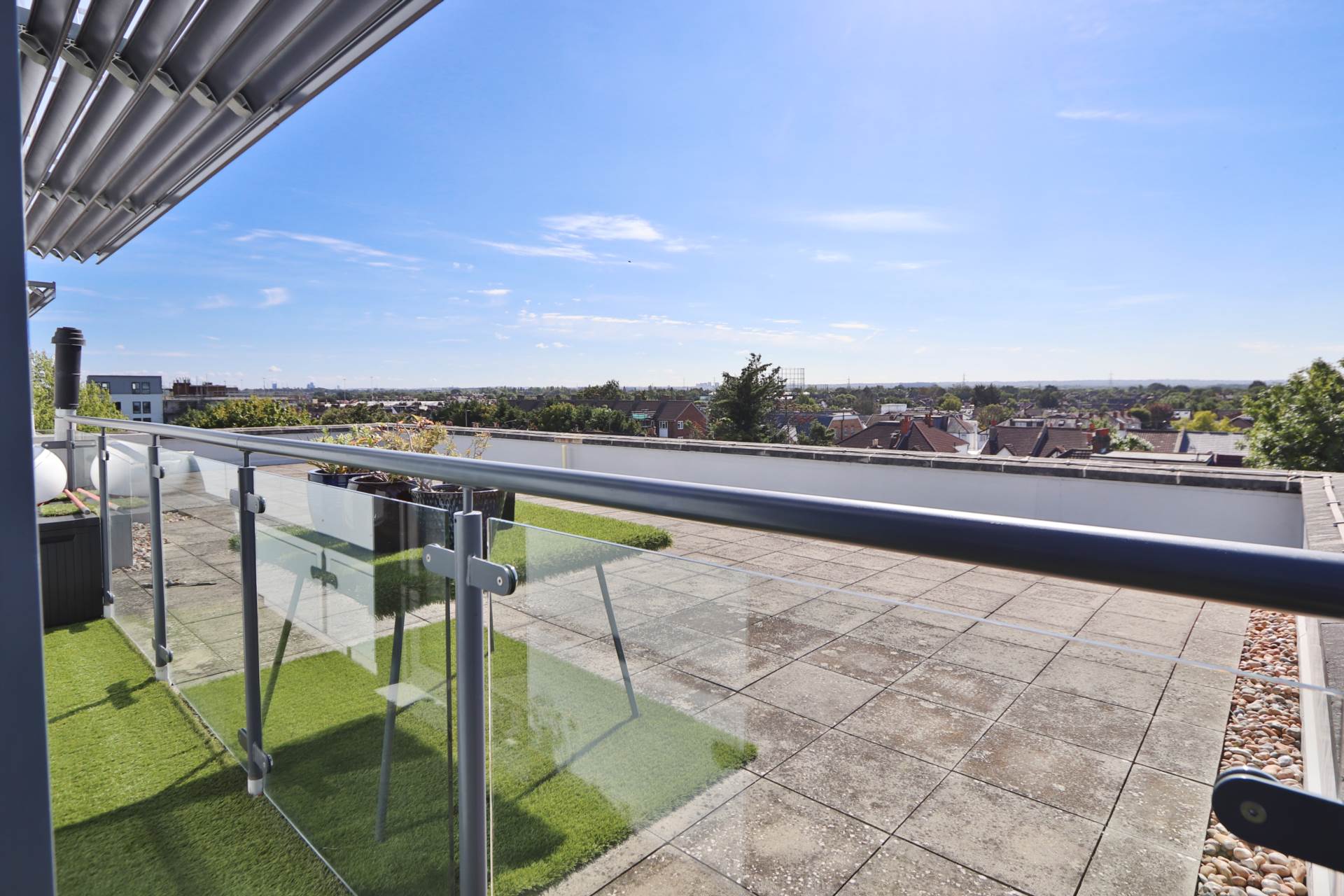 Caro Place, New Malden, Image 5