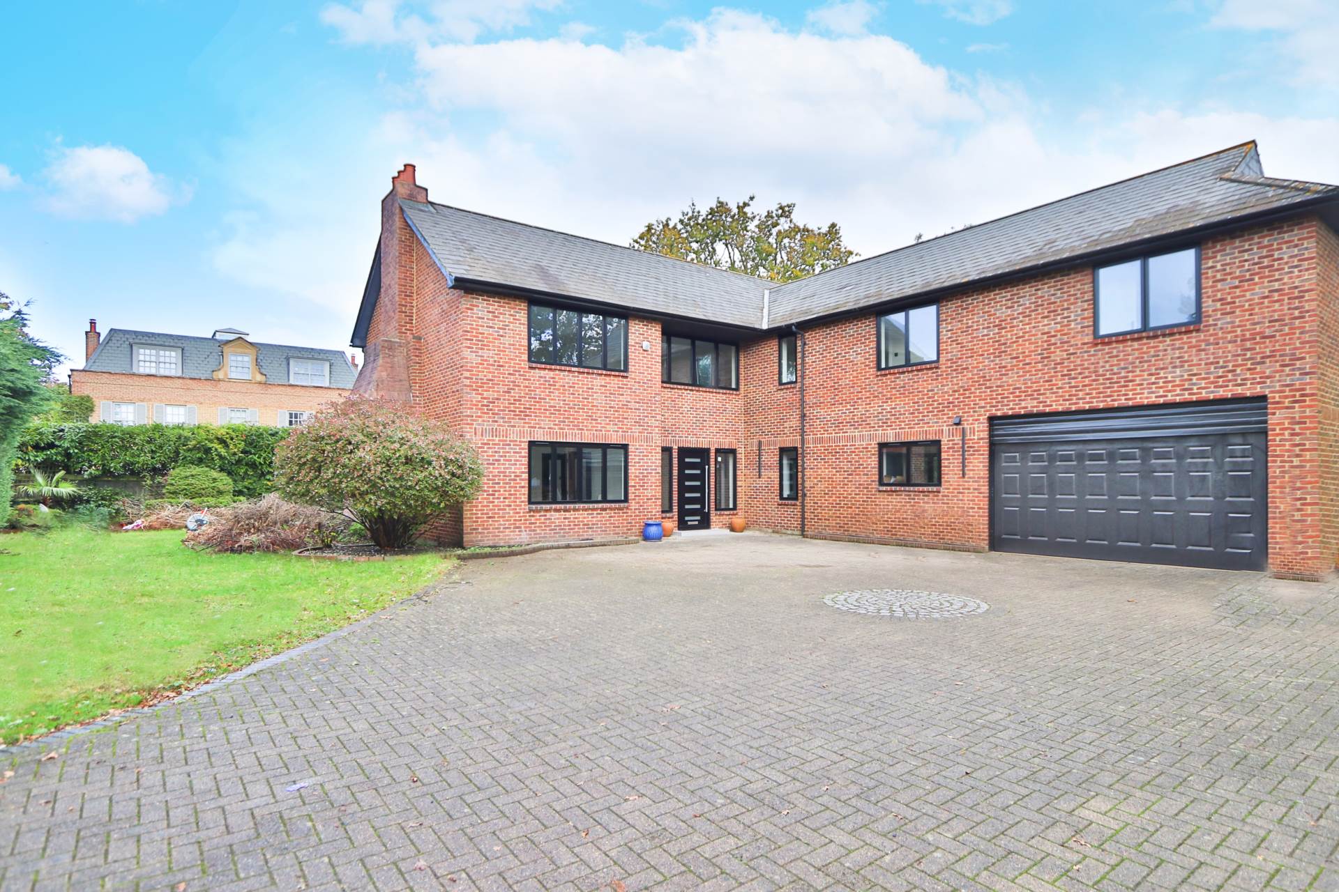 Renfrew Road, Kingston Upon Thames, Image 24