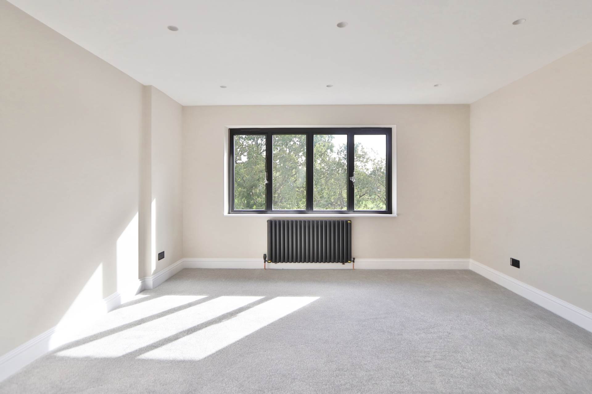 Renfrew Road, Kingston Upon Thames, Image 9