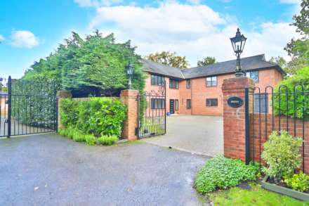 5 Bedroom Detached, Renfrew Road, Kingston Upon Thames