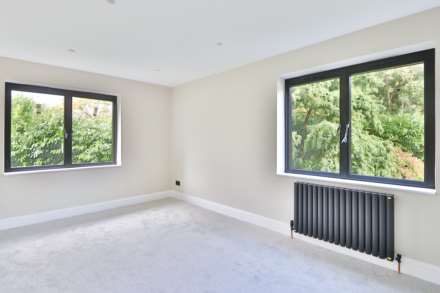Renfrew Road, Kingston Upon Thames, Image 14