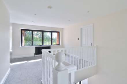 Renfrew Road, Kingston Upon Thames, Image 23