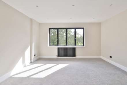 Renfrew Road, Kingston Upon Thames, Image 9