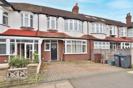 3 Bedroom Terrace, Elm Walk, London