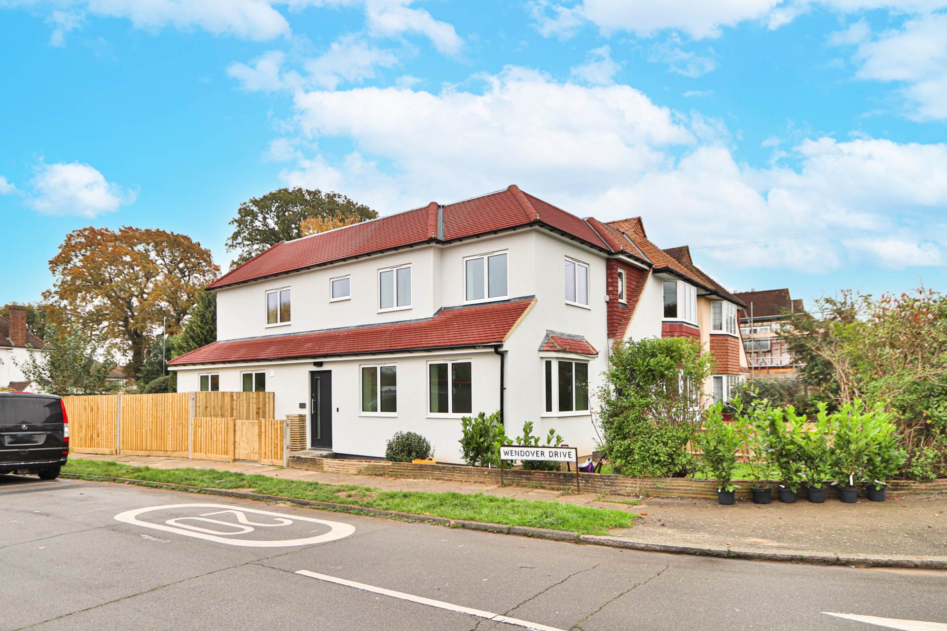 Motspur Park, New Malden, Image 1
