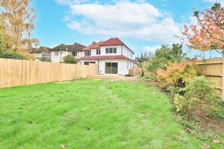 Motspur Park, New Malden, Image 13