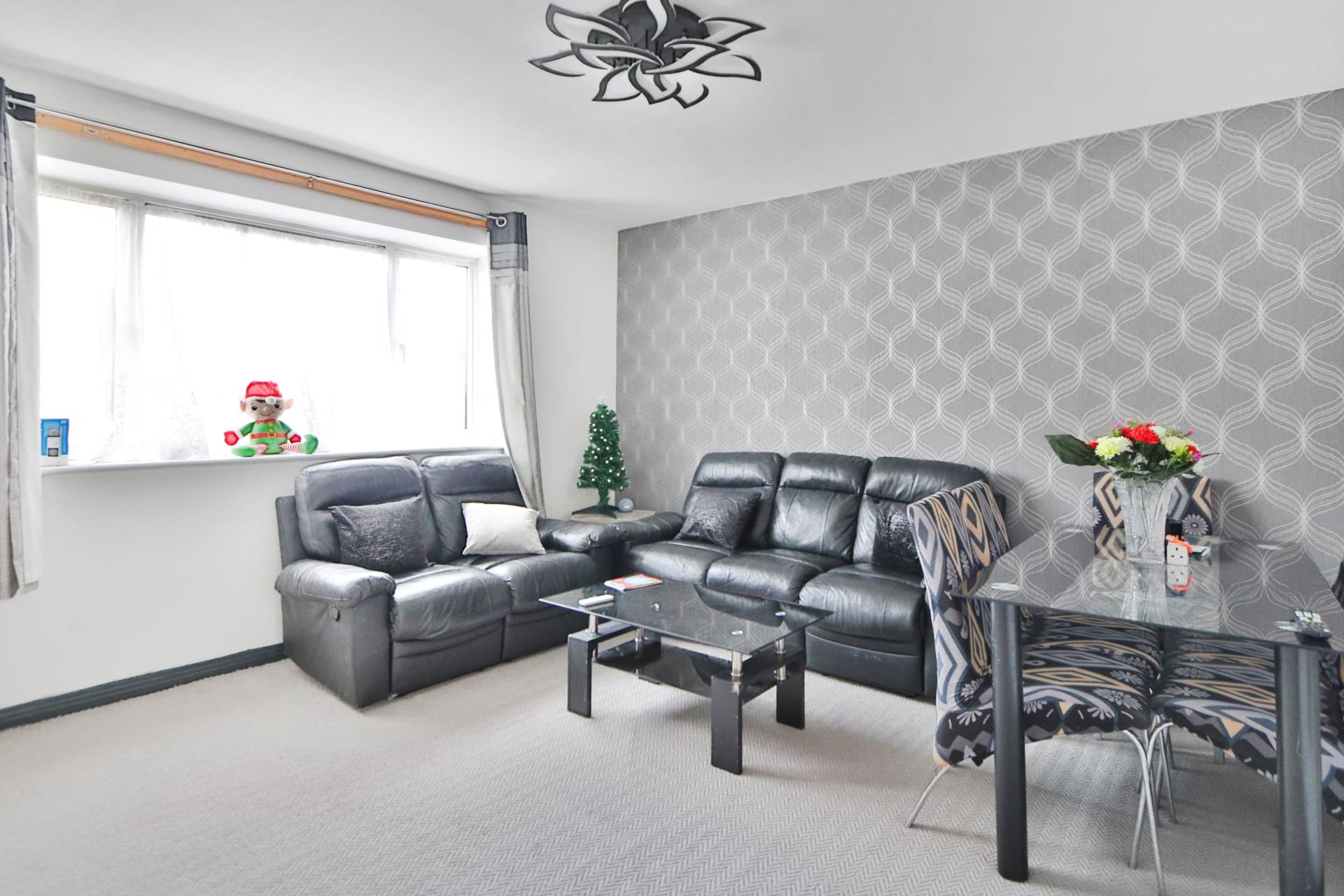 Linden Grove, New Malden, Image 2