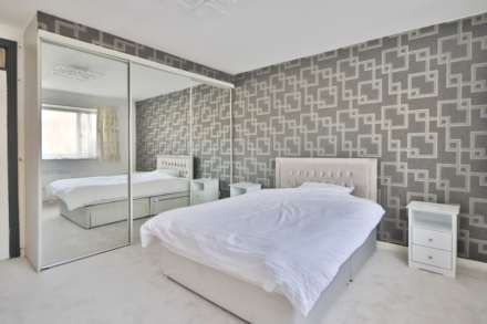 Linden Grove, New Malden, Image 5