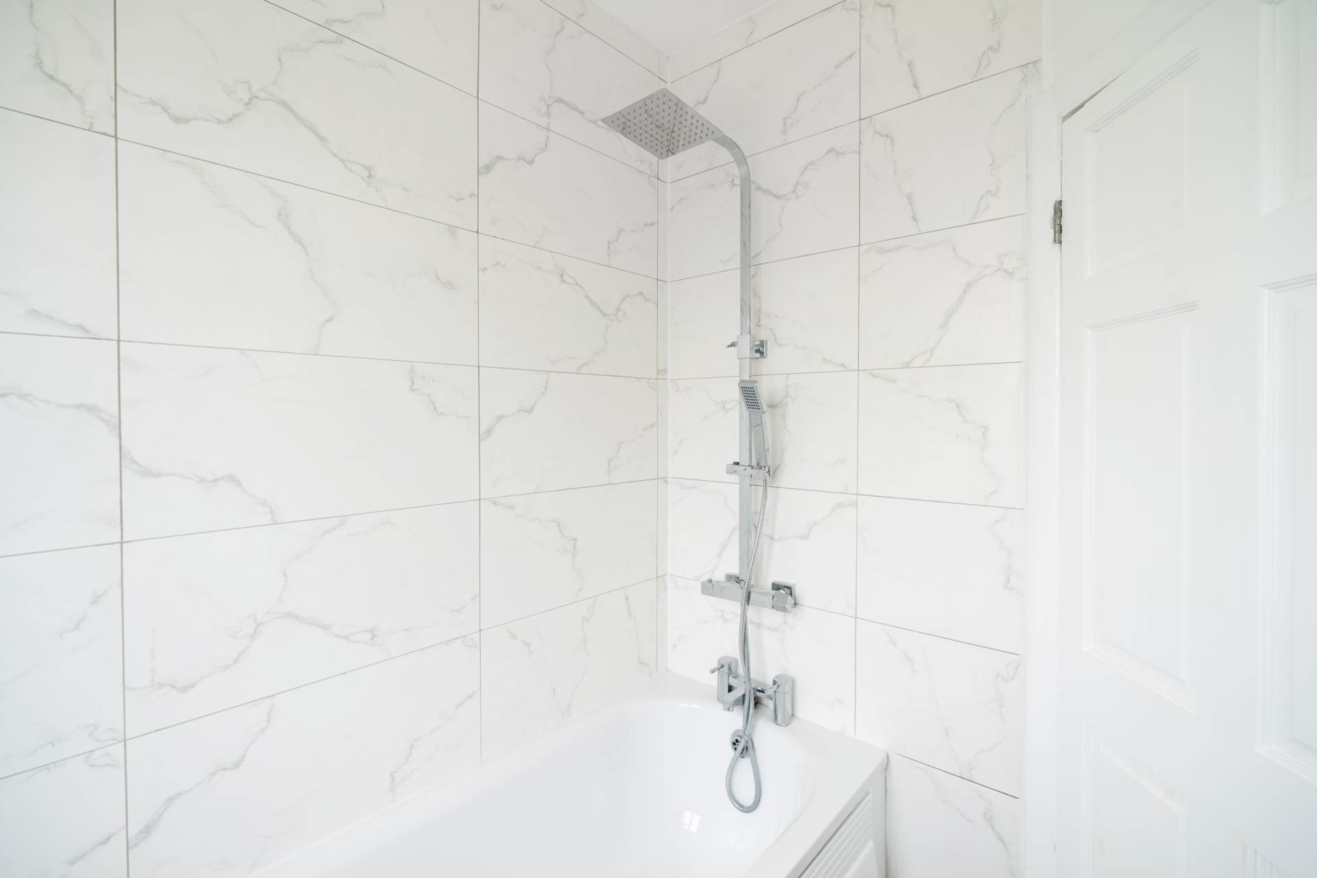 Bramshaw Rise, New Malden, Image 17