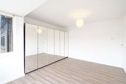 Bramshaw Rise, New Malden, Image 12