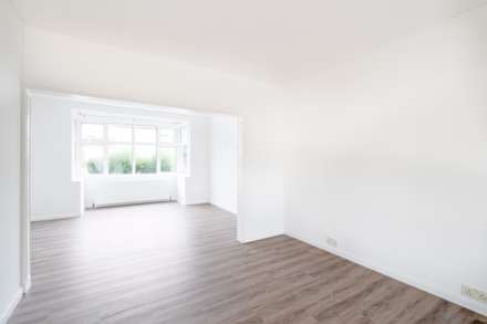 Bramshaw Rise, New Malden, Image 3