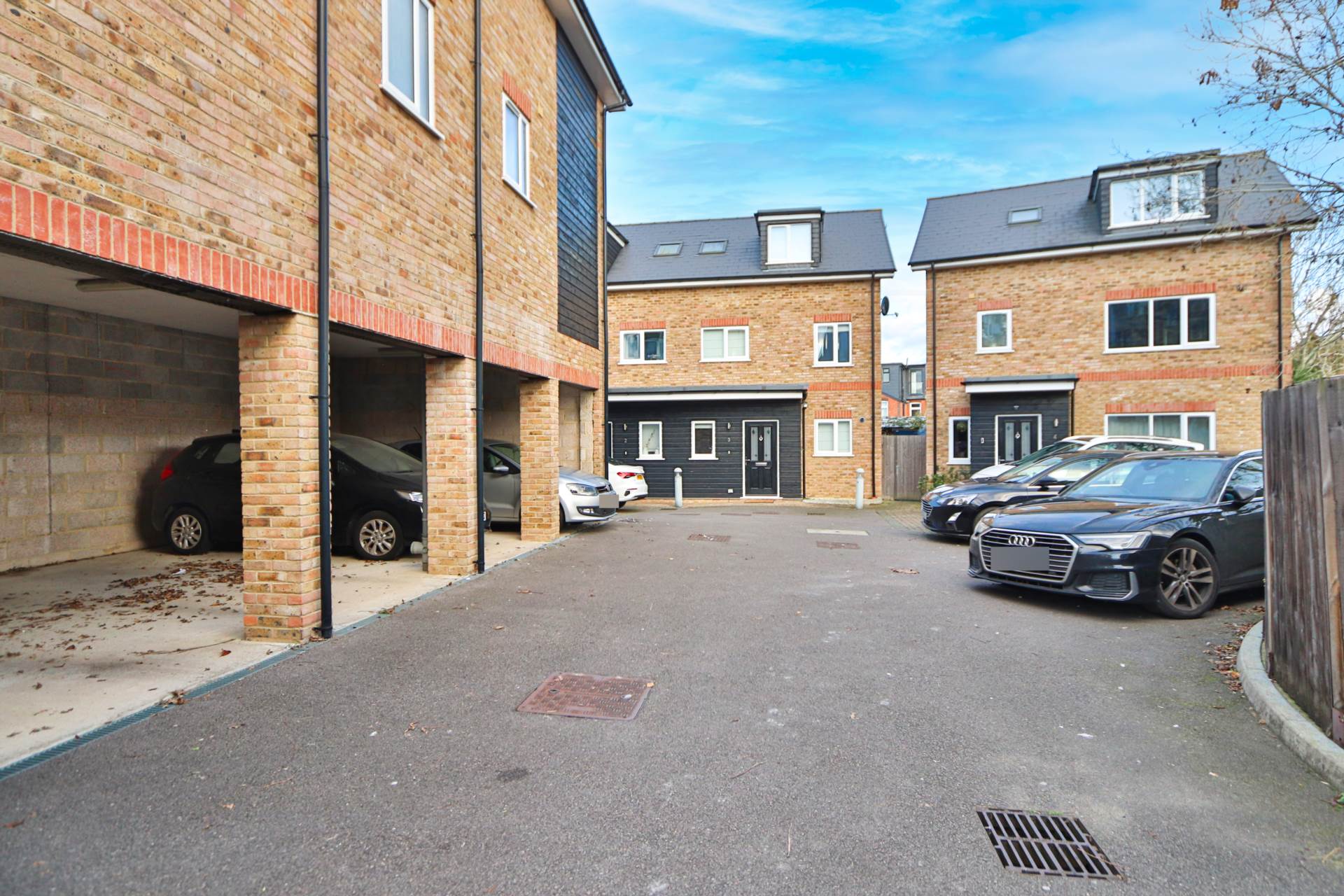 Emerson Mews, New Malden, Image 7