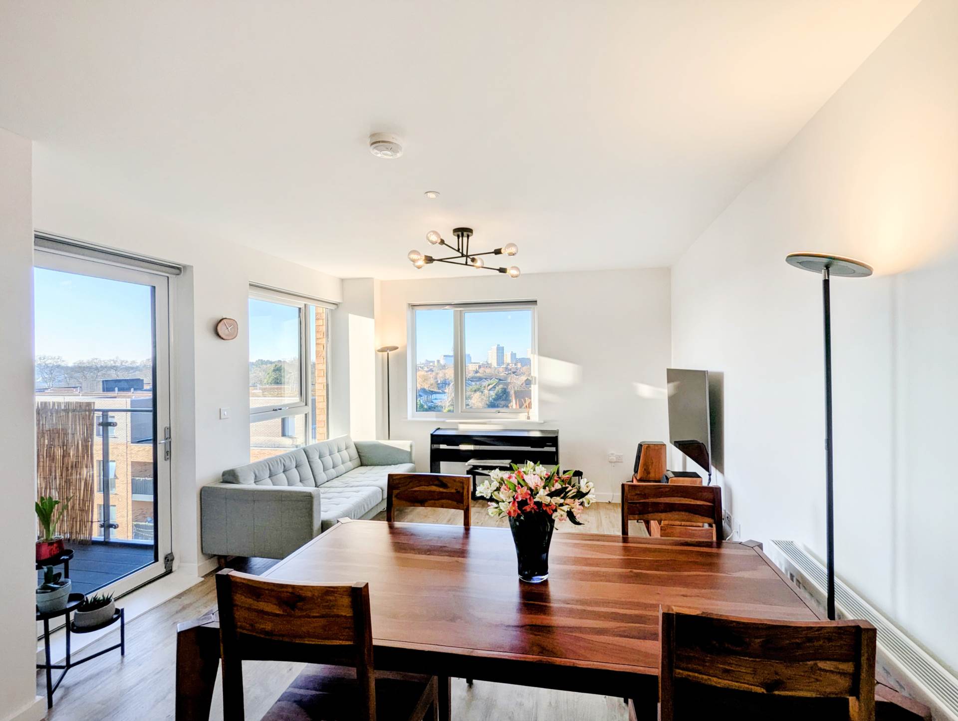Powdermill Close, New Malden, Image 4