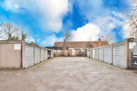 The Avenue, Worcester Park, Image 9