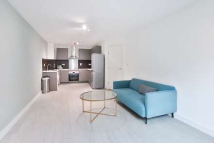 Salamanca Place, London, Image 4