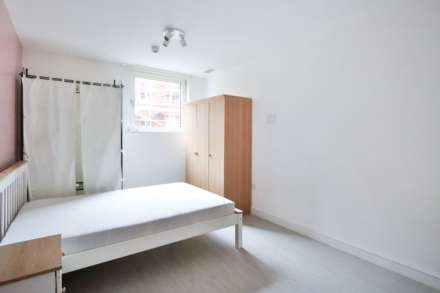 Salamanca Place, London, Image 7
