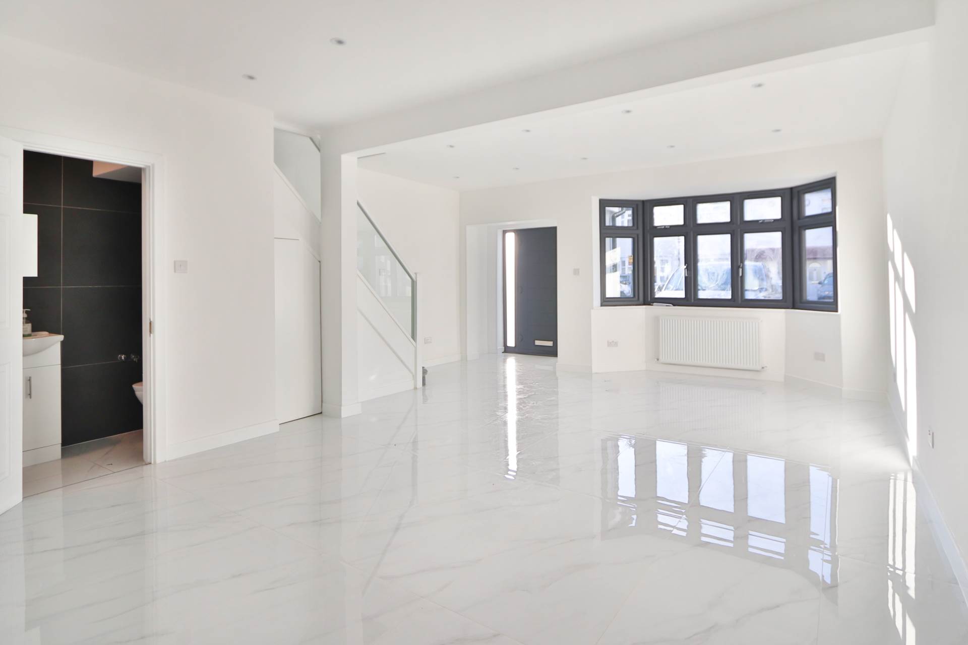 Cobham Avenue, New Malden, Image 2