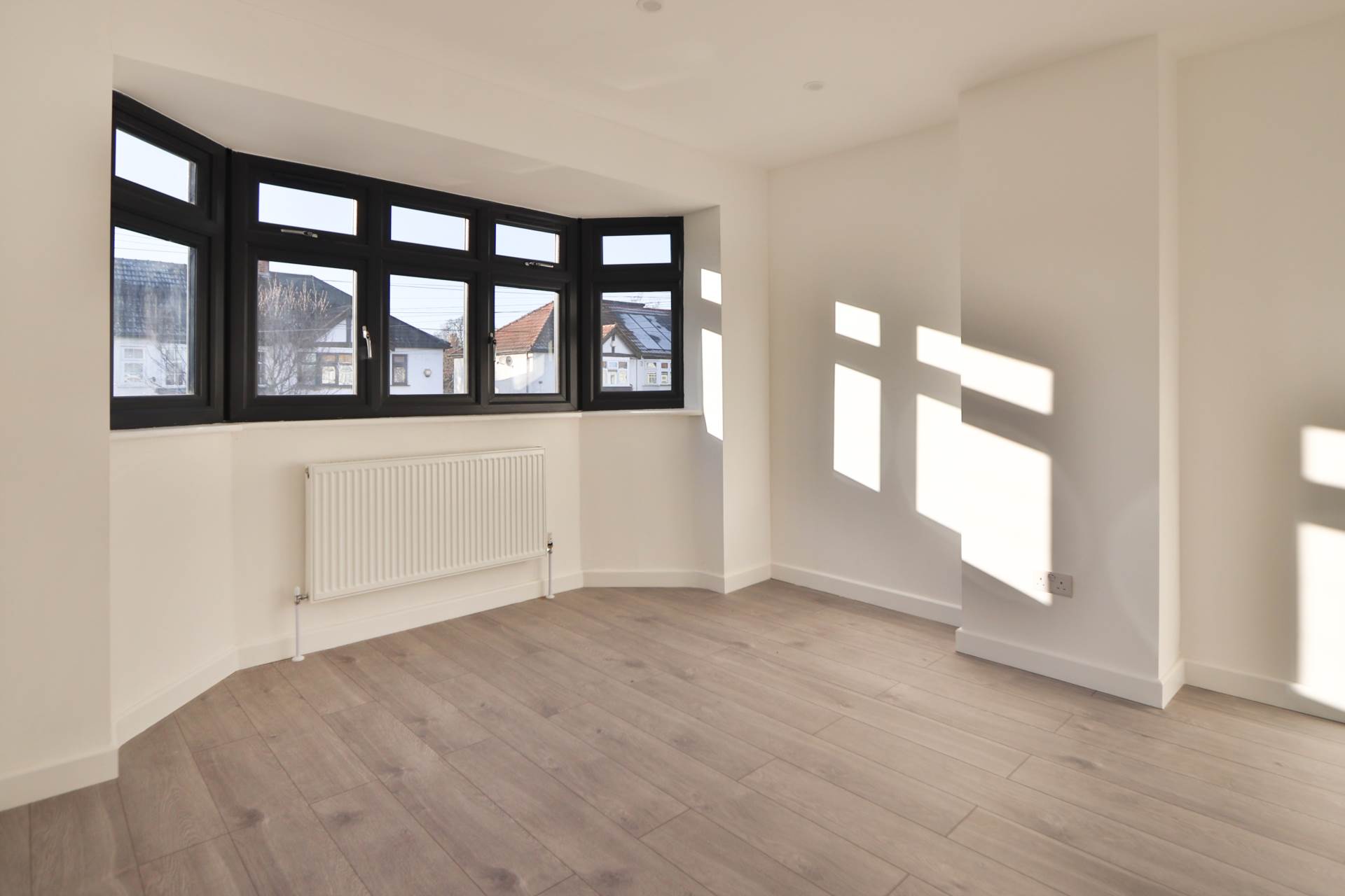 Cobham Avenue, New Malden, Image 7