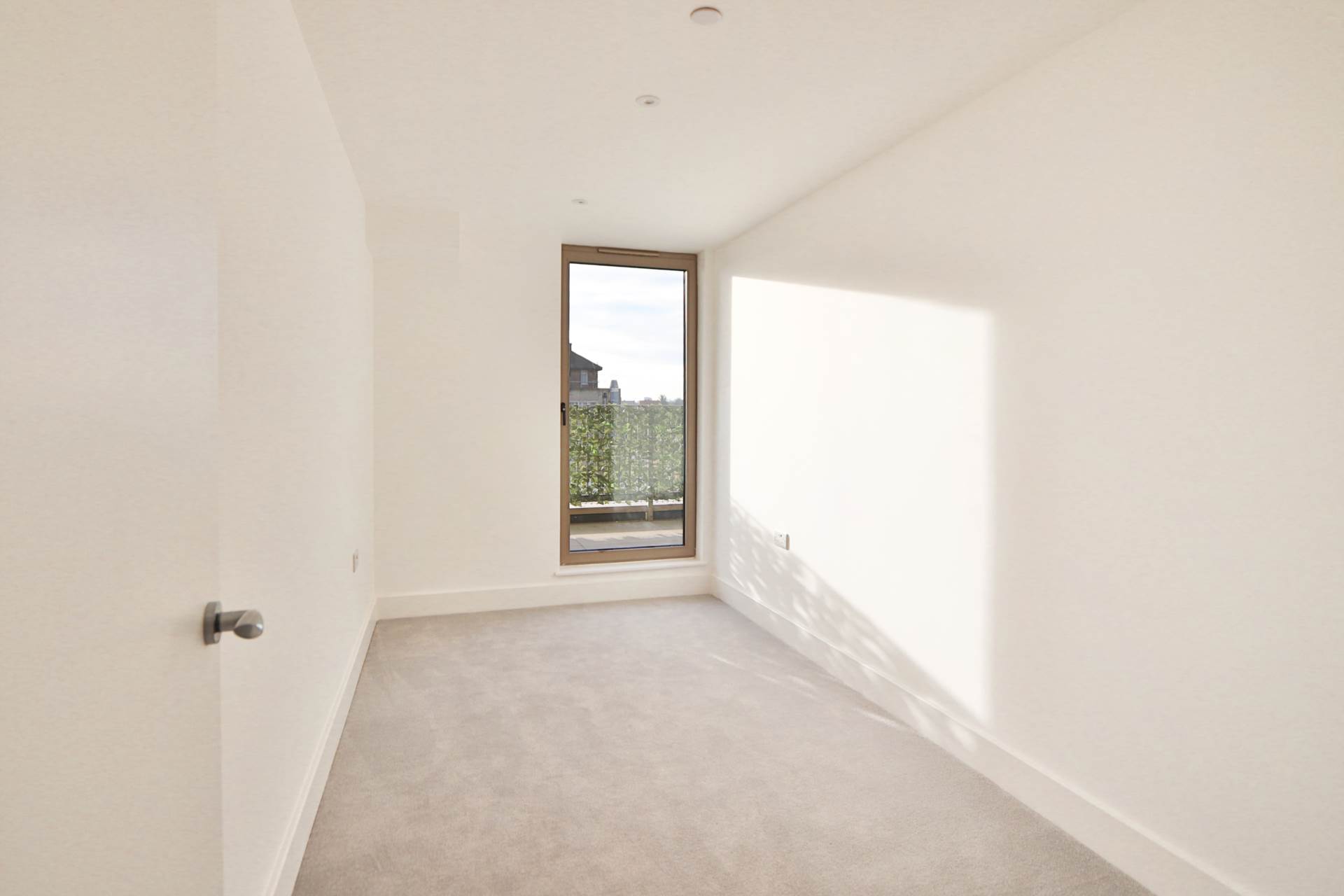 High Street, New Malden, Image 10