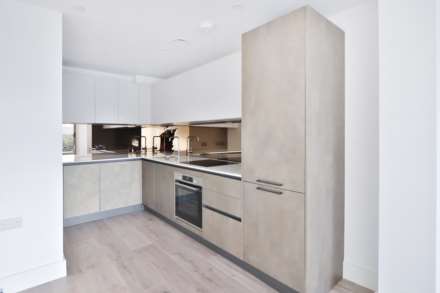 High Street, New Malden, Image 3