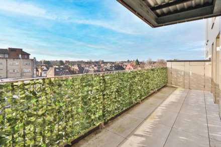 High Street, New Malden, Image 4