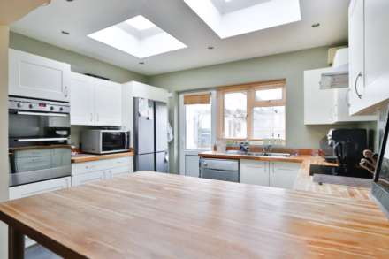Portland Avenue, New Malden, Image 5