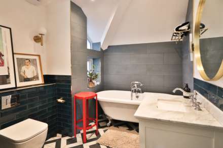 Rivermead, East Molesey, Image 13