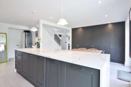 Rivermead, East Molesey, Image 3